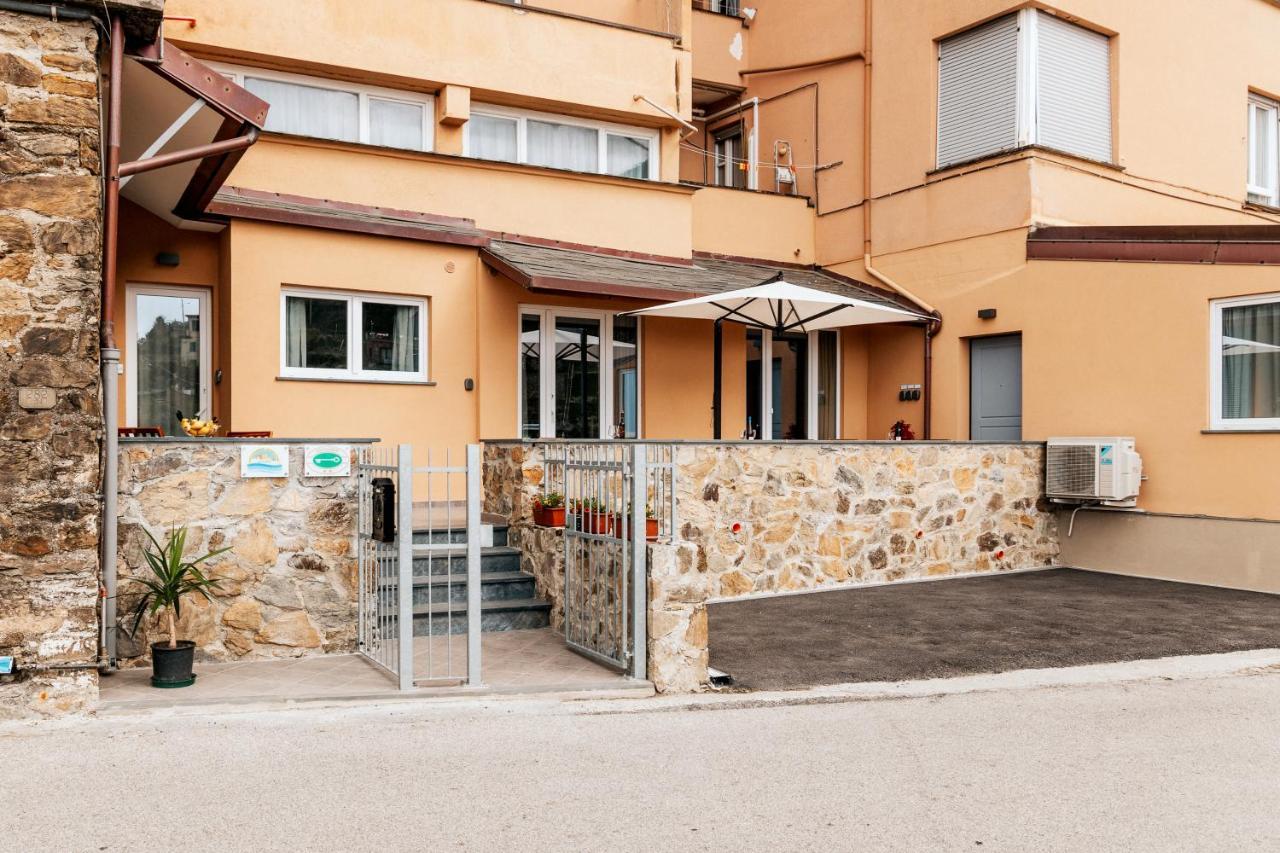 La Ripa Hotel Riomaggiore Exterior foto